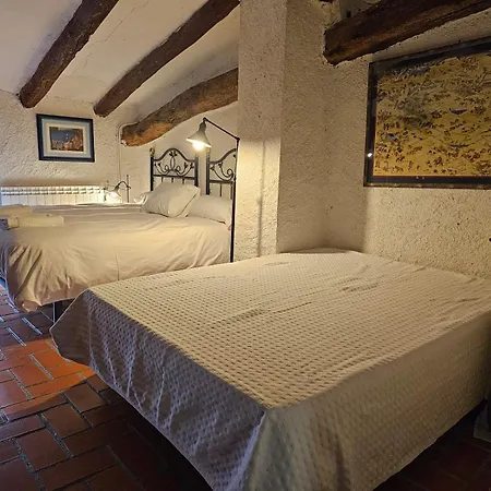 Moli Dels Aubins Chalet *